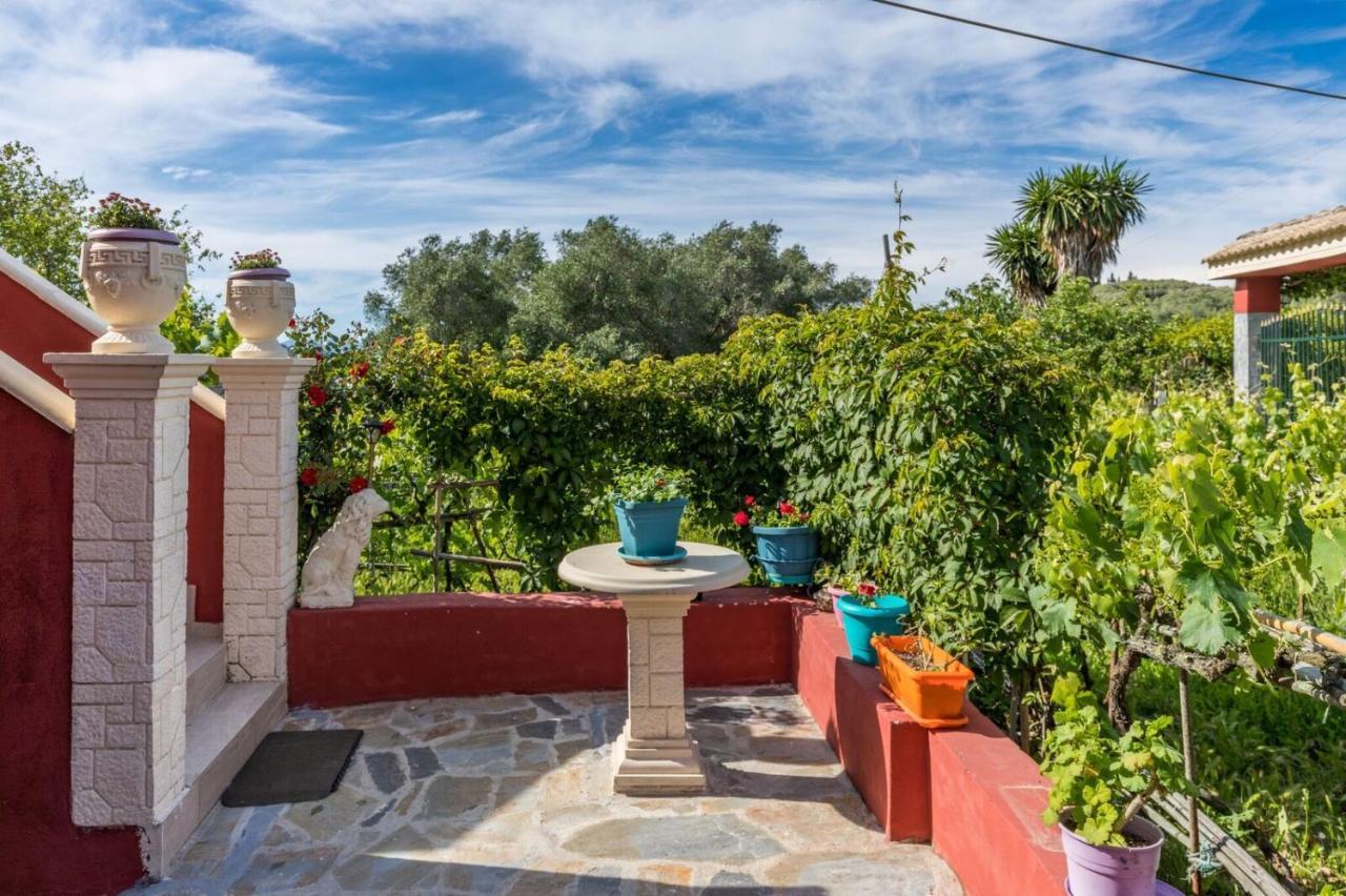 Malotu Resort Σιναράδες Εξωτερικό φωτογραφία